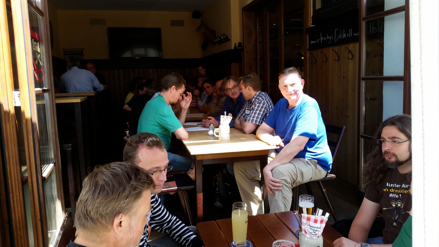 Sa-05-Lunch3.jpg