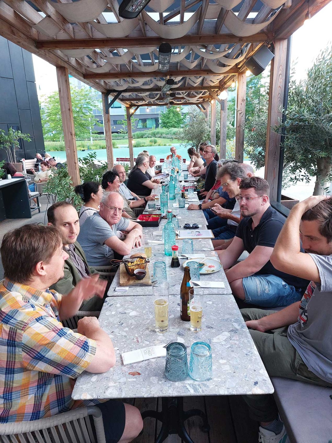 07_Gettogether_05.jpg